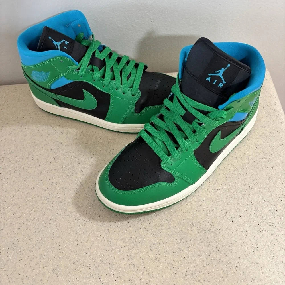 Nike Air Jordan 1 Mid Green Black Blue BQ6472-033 Size 8.5 Women's Excellent - Picture 4 of 15